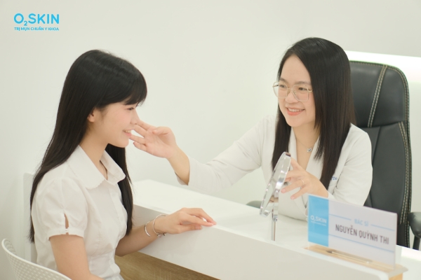 Trị mụn bọc không đầu