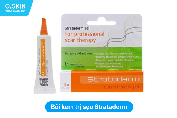 Bôi kem trị sẹo Strataderm.