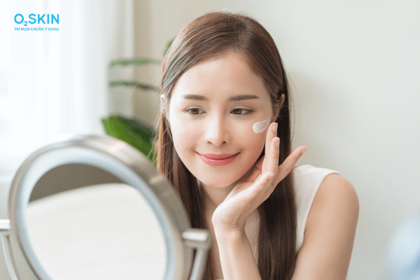 Các bước chăm sóc da mụn đầu đen