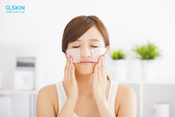 Cách chăm sóc da mặt bị mụn