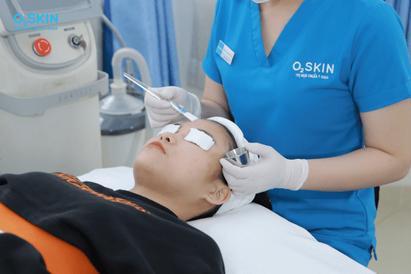 trị mụn tại O2 SKIN