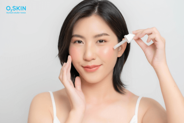 kết hợp kem dưỡng ẩm với serum