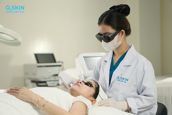 Nổi mụn bọc phải làm sao