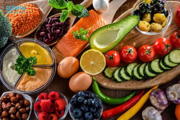 Nặn mụn xong nên kiêng gì