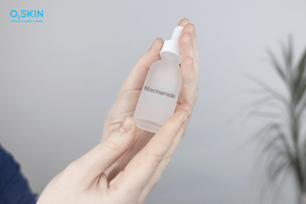 sau khi nặn mụn có nên dùng niacinamide