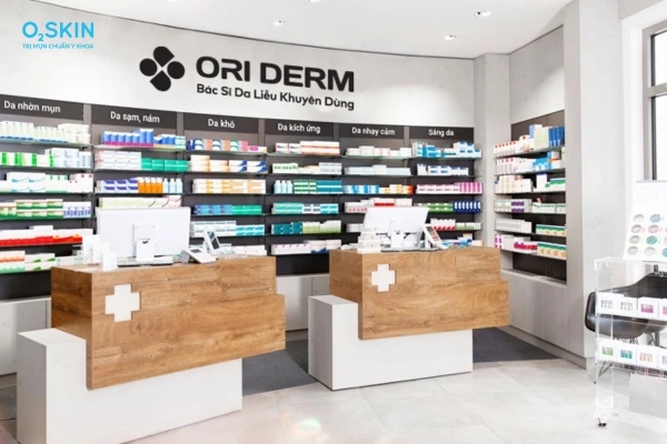 Mua kem trị mụn trứng cá cho tuổi dậy thì ở đâu