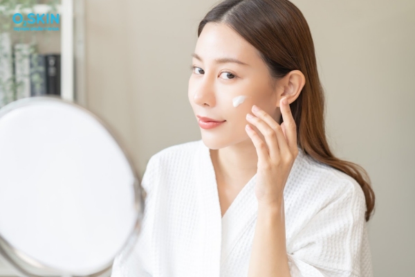 Chữa mụn trứng cá tuổi dậy thì