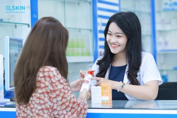 Mụn trứng cá có ngứa không và cách ngừa