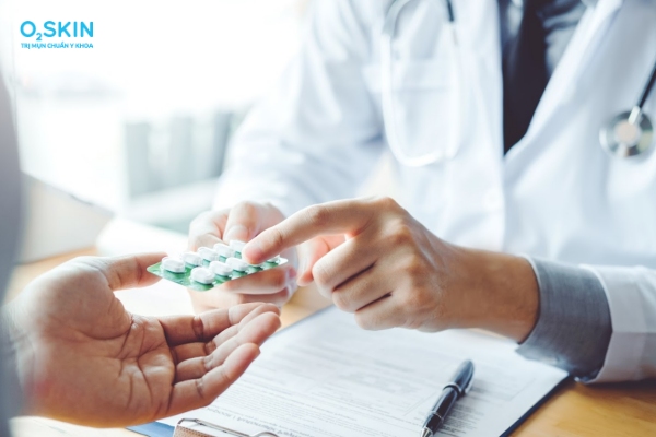 Thuốc trị mụn trứng cá ở cổ