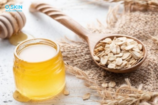 Dùng mật ong trị mụn đầu đen